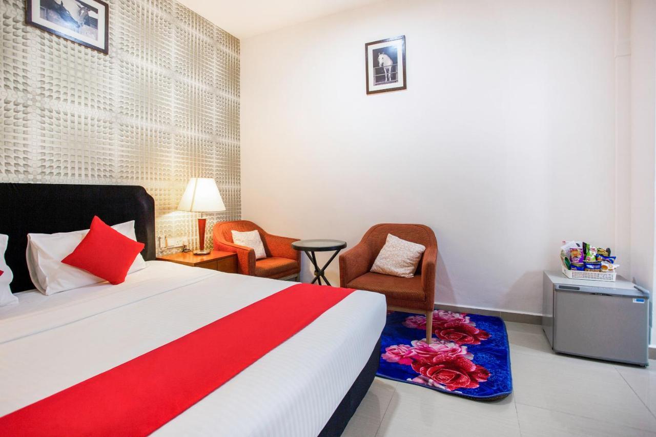 Oyo 104 Pegasus Hotel シンガポール エクステリア 写真